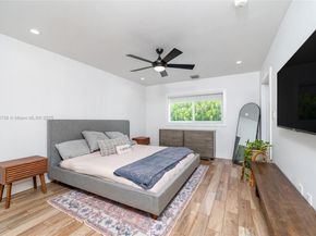 6711 N Waterway Dr, Miami FL 33155