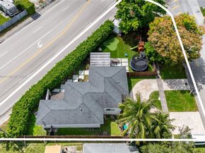 6711 N Waterway Dr, Miami FL 33155