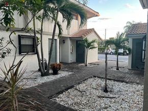 10789 Royal Palm Blvd 4, Coral Springs FL 33065