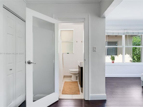 119 Menores Ave 8, Coral Gables FL 33134