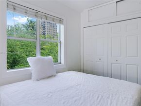 119 Menores Ave 8, Coral Gables FL 33134