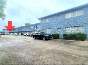 300 NE 191st St 212, Miami FL 33179