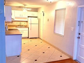 1733 Mayo St 6, Hollywood FL 33020