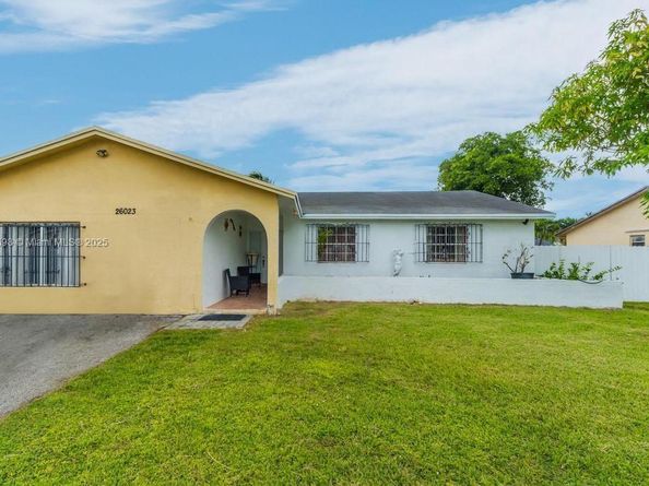 26023 SW 133rd Pl, Homestead FL 33032