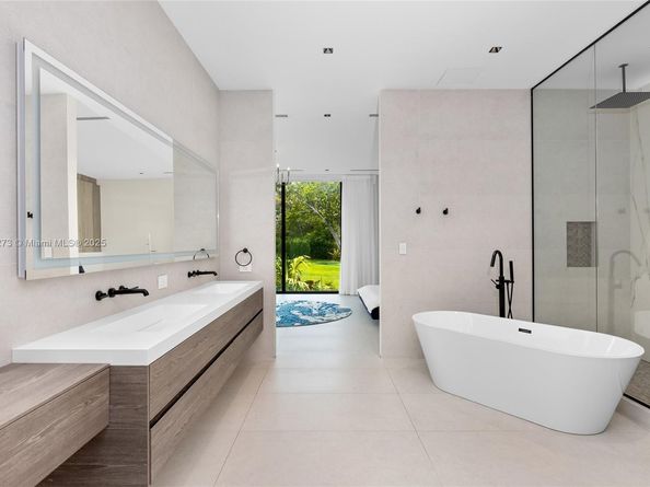 12100 SW 79th Ave, Pinecrest FL 33156