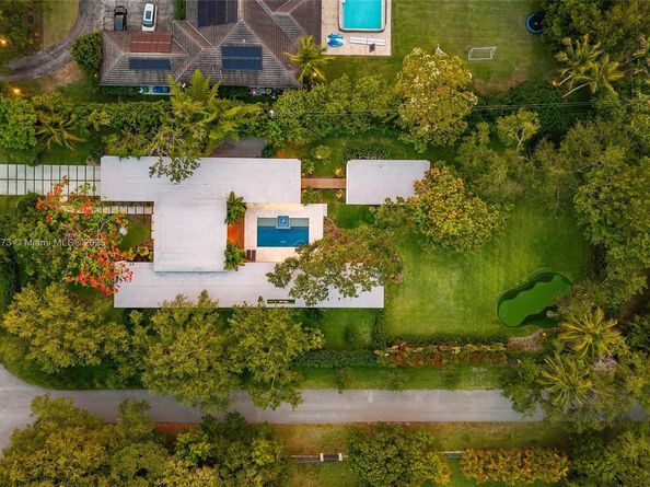 12100 SW 79th Ave, Pinecrest FL 33156