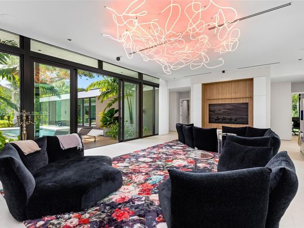 12100 SW 79th Ave, Pinecrest FL 33156