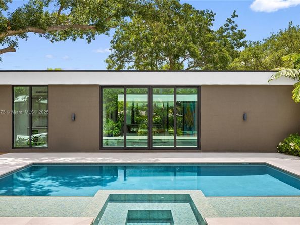 12100 SW 79th Ave, Pinecrest FL 33156