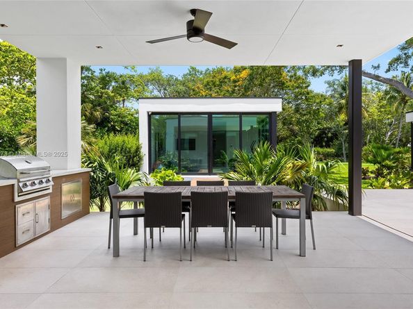 12100 SW 79th Ave, Pinecrest FL 33156