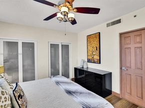 2829 Indian Creek Dr 1102, Miami Beach FL 33140