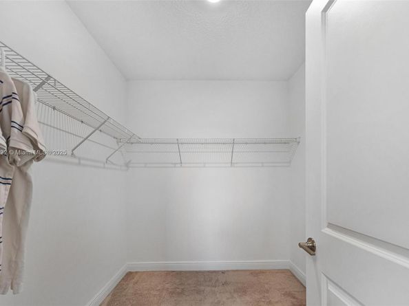 4317 Lago Dr, Deerfield Beach FL 33064