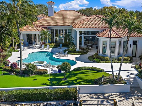 466 Mariner Dr, Jupiter FL 33477