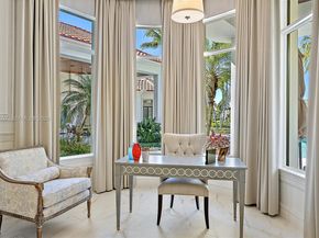 466 Mariner Dr, Jupiter FL 33477