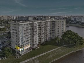 3095 N Course Dr 201, Pompano Beach FL 33069