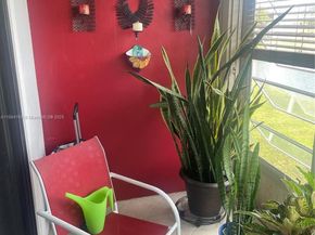 8300 Sunrise Lakes Blvd 206, Sunrise FL 33322