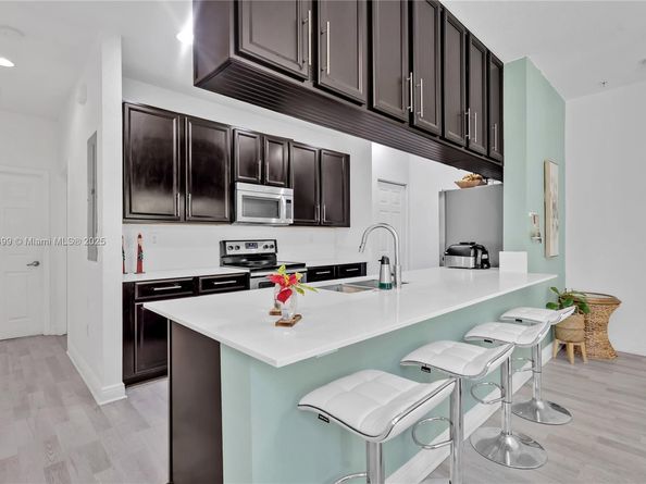 14749 SW 9th St 3110, Pembroke Pines FL 33027