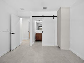 7865 SW 183rd Ter, Palmetto Bay FL 33157