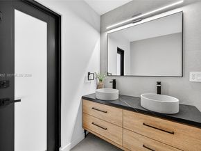 7865 SW 183rd Ter, Palmetto Bay FL 33157