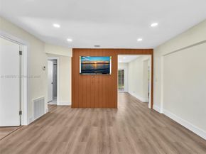 5710 Raleigh St, Hollywood FL 33021