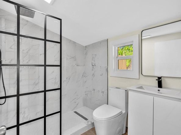 5710 Raleigh St, Hollywood FL 33021