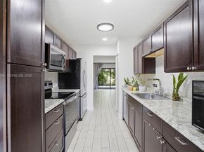 2950 NW 106th Ave 8, Sunrise FL 33322