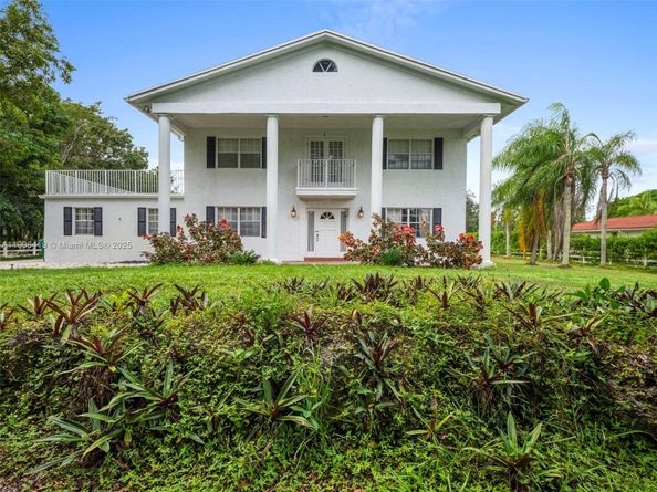 6365 NW 79th Way, Parkland FL 33067