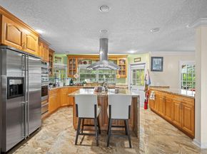 6365 NW 79th Way, Parkland FL 33067