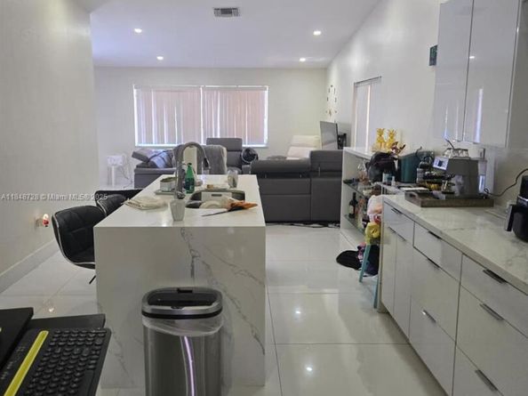 16242 SW 304th Ter, Homestead FL 33033