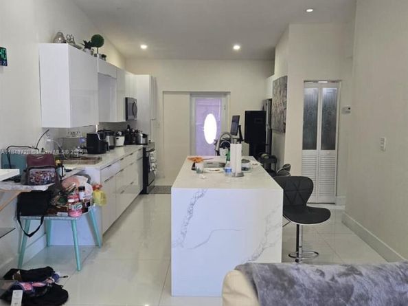 16242 SW 304th Ter, Homestead FL 33033