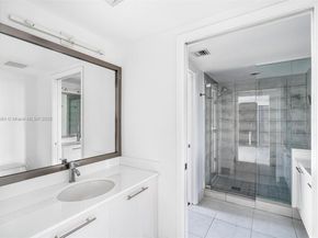 92 SW 3rd St 4109, Miami FL 33130