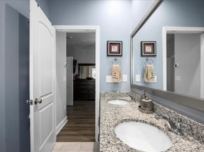 8 Tea Party Drive 8, Uxbridge MA 01569