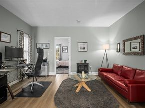 8 Tea Party Drive 8, Uxbridge MA 01569