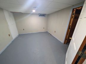 46 Fitchburg Rd, Ashburnham MA 01430