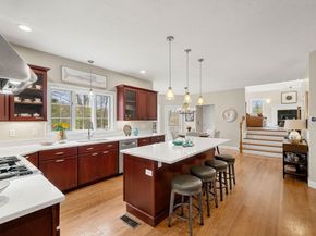 25 Stirling Street, Andover MA 01810