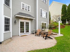 25 Stirling Street, Andover MA 01810