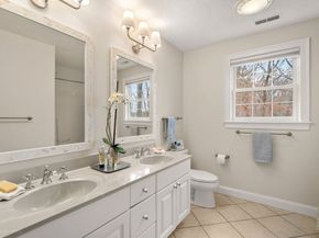 25 Stirling Street, Andover MA 01810