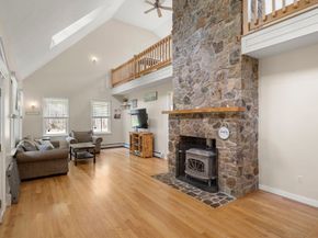 77 Thomas St, Middleboro MA 02346