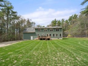 77 Thomas St, Middleboro MA 02346