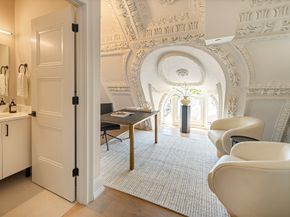 61 Hall Street PH 18, Waltham MA 02453