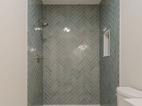 10 O'rourke Path, Newton MA 02459
