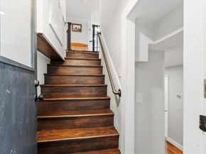 84 Hammond St, Rowley MA 01969
