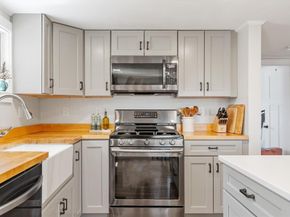 84 Hammond St, Rowley MA 01969