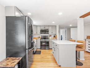 84 Hammond St, Rowley MA 01969