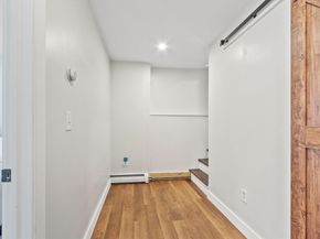 84 Hammond St, Rowley MA 01969