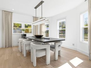 32 Coolidge Ave, Peabody MA 01960