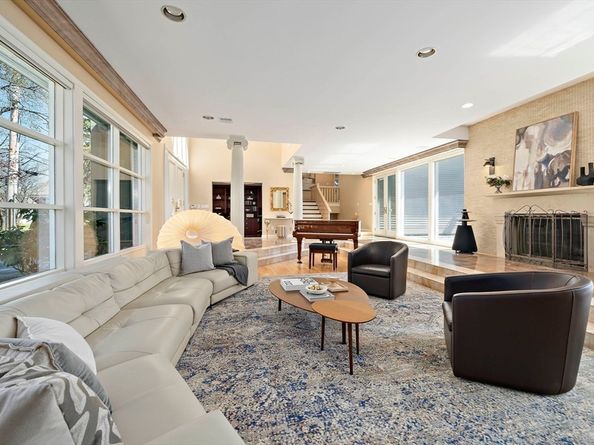 20 Montrose St, Newton MA 02458
