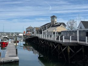 2001 Marina Drive 515, Quincy MA 02171