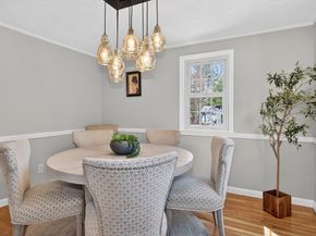 125 Hemlock Dr, Holliston MA 01746