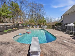12 Riffles Lane, Hudson MA 01749