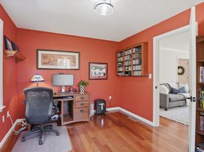 12 Riffles Lane, Hudson MA 01749
